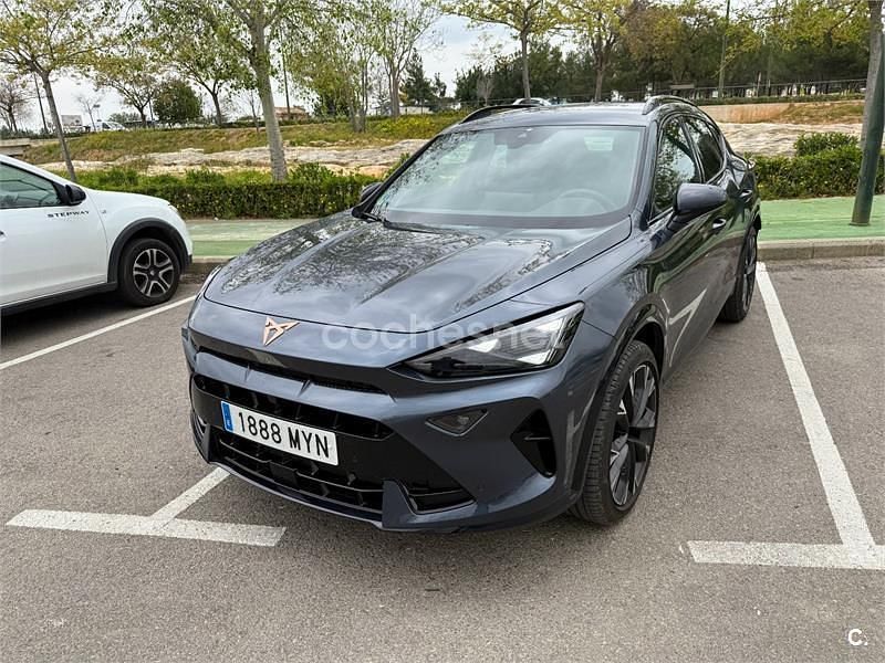 Gris / plata Usado 2025 Cupra Formentor SUV | 33.650 € (Caro) - Imagen 1/4