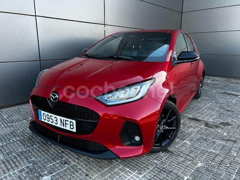 Rojo Usado 2025 Mazda 2 Homura-Line Berlina | 26.900 € - Imagen 1/4