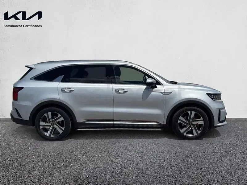 Käytetty Kia Sorento 230 HP (169 kW) 2021 Harmaa Katumaasturi