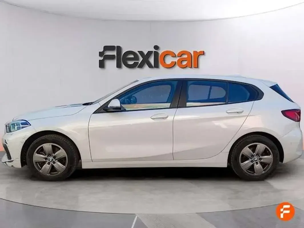 Usado BMW 118 140 CV (102 kW) 2020 Blanco Utilitario
