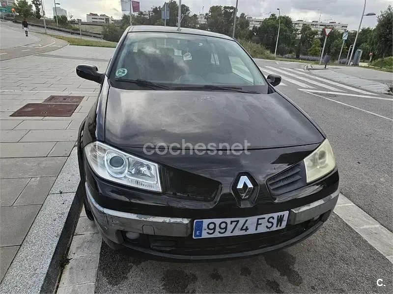 Usado Renault Mégane 105 CV (77 kW) 2007 Negro Berlina