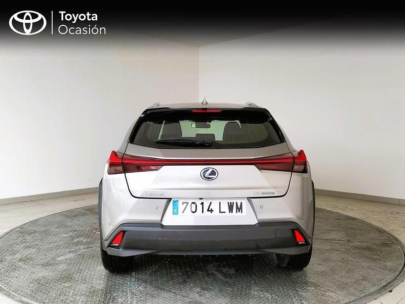Usado Lexus UX 300e Executive Line 150 kW (204 CV) 2022 Gris SUV