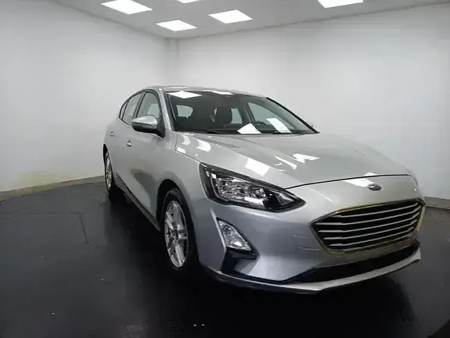 Używany Ford Focus Active 126 KM (92 kW) 2021 Szary Sedan/Limuzyna