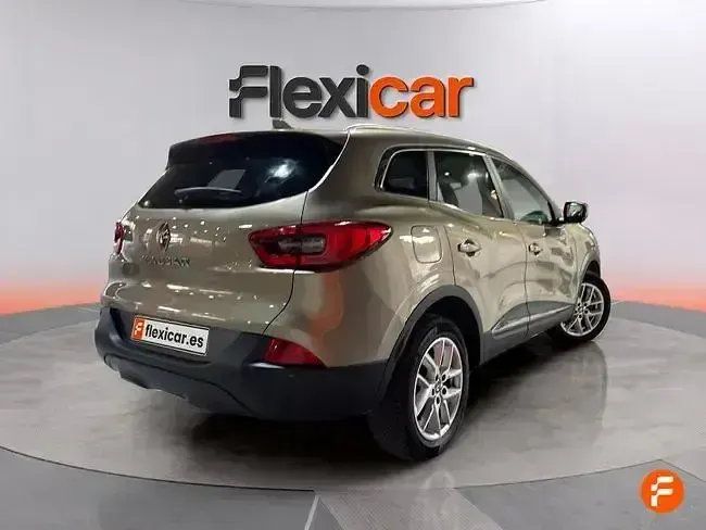 Usado Renault Kadjar Life 130 CV (95 kW) 2017 Marrón SUV