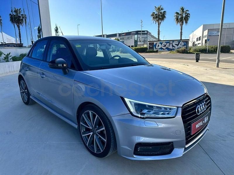 Usado Audi A1 Sportback 95 CV (69 kW) 2016 Gris / plata Utilitario