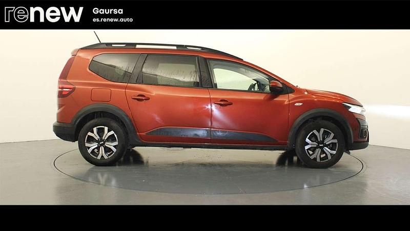 Usado Dacia Jogger Expression 110 CV (80 kW) 2024 Monovolumen