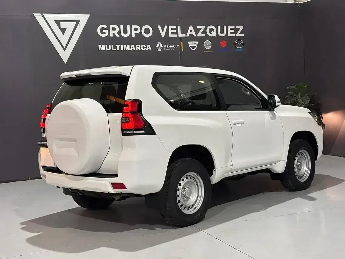 Usado Toyota Land Cruiser Limited 204 CV (150 kW) 2021 Blanco SUV