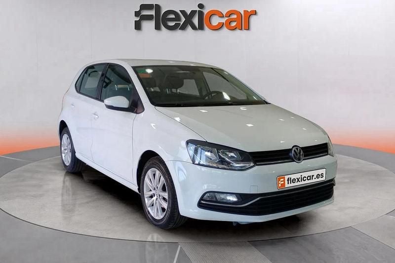Blanco Usado 2017 VW Polo Berlina | 9490 € (Precio justo) - Imagen 1/4