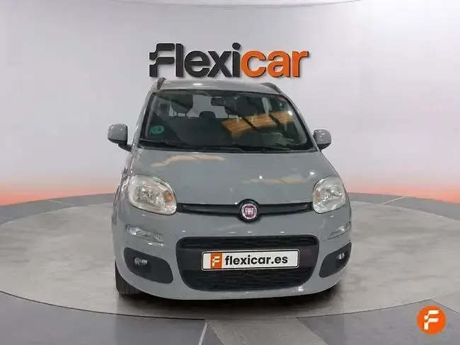 Usado Fiat Panda Lounge 69 CV (50 kW) 2020 Gris Utilitario