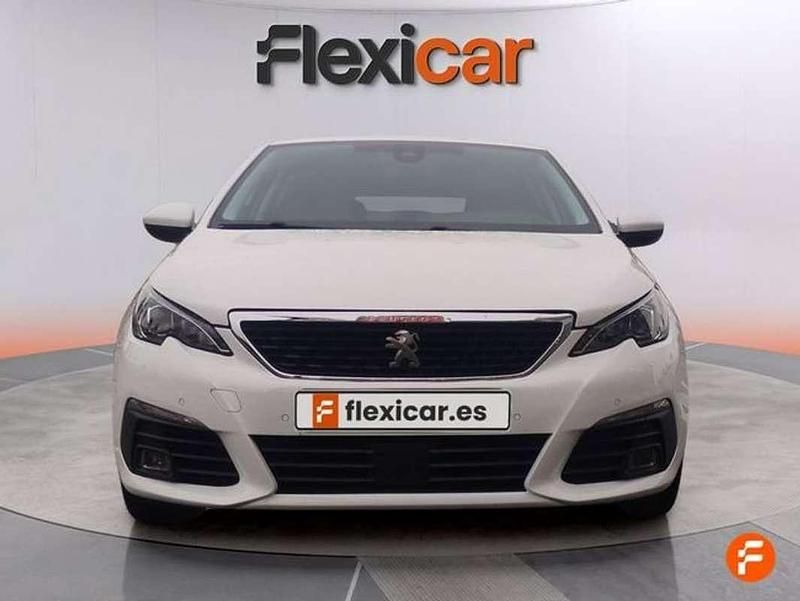Usado Peugeot 308 Allure 99 CV (72 kW) 2020 Blanco Utilitario
