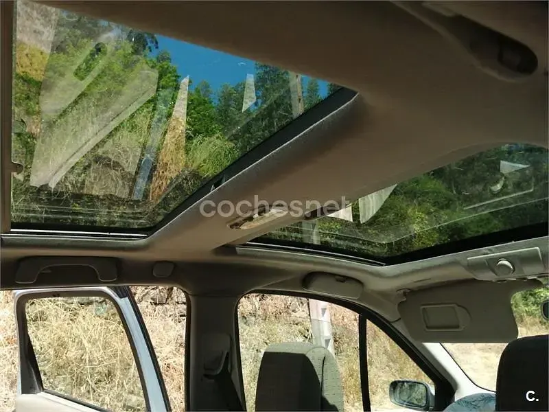 Usado Renault Scénic Privilege 120 CV (88 kW) 2004 Gris / plata Monovolumen