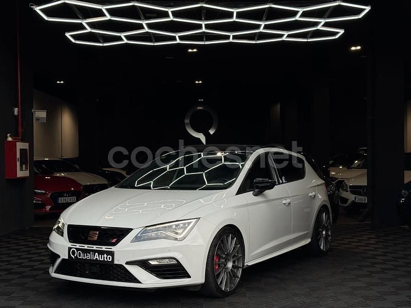 Blanco Usado 2019 Cupra Leon Berlina | 29.990 € (Un poco caro) - Imagen 1/4