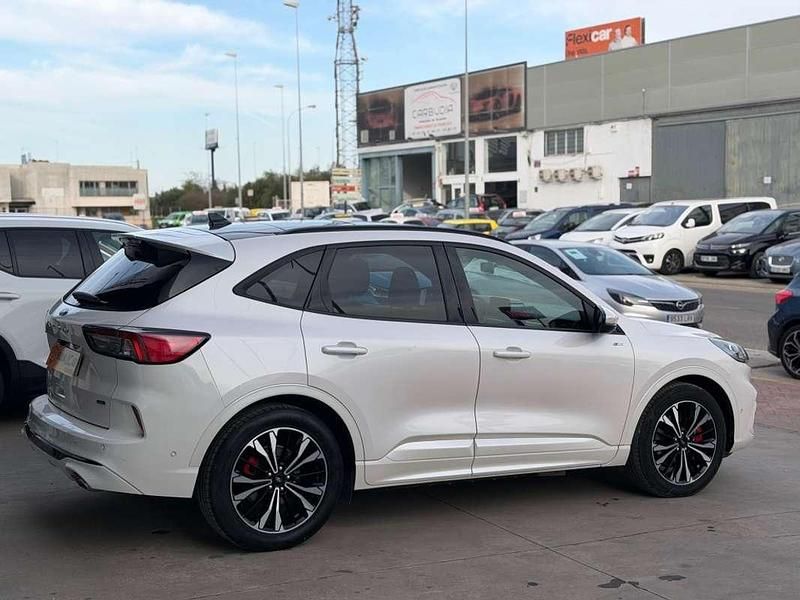 Usado Ford Kuga 224 CV (164 kW) 2020 Blanco SUV