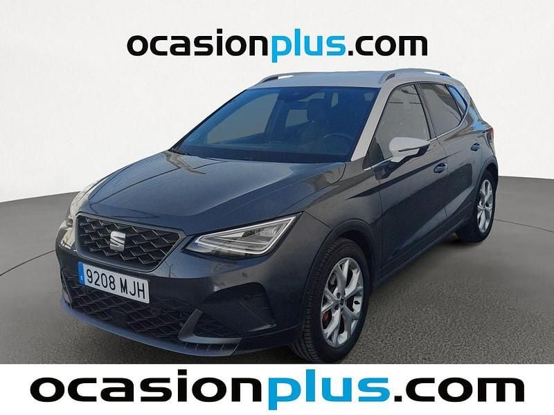 Gris Usado 2023 Seat Arona FR SUV | 19.682 € (Precio justo) - Imagen 1/4