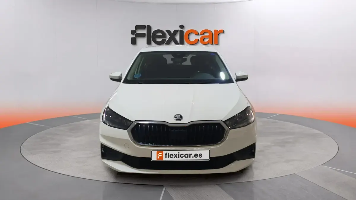 Usado Skoda Fabia Active 80 CV (58 kW) 2022 Blanco Utilitario