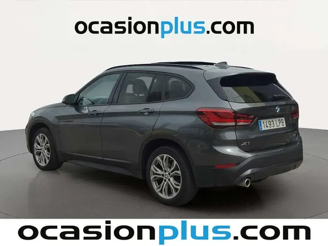 Usado BMW X1 140 CV (102 kW) 2021 Gris SUV