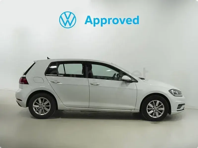 Usado VW Golf VII Edition 116 CV (85 kW) 2020 Blanco Berlina