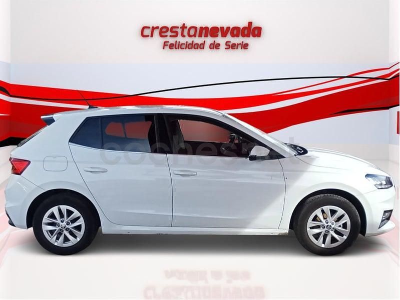 Usado Skoda Fabia Essence 80 CV (58 kW) 2024 Blanco Utilitario