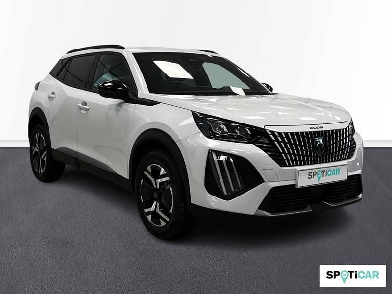 Usado Peugeot 2008 Allure 145 CV (106 kW) 2025 Blanco SUV