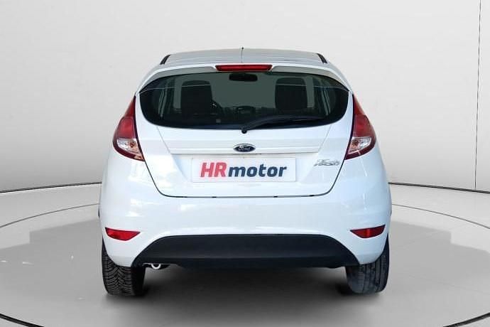Usado Ford Fiesta 75 CV (55 kW) 2015 Utilitario