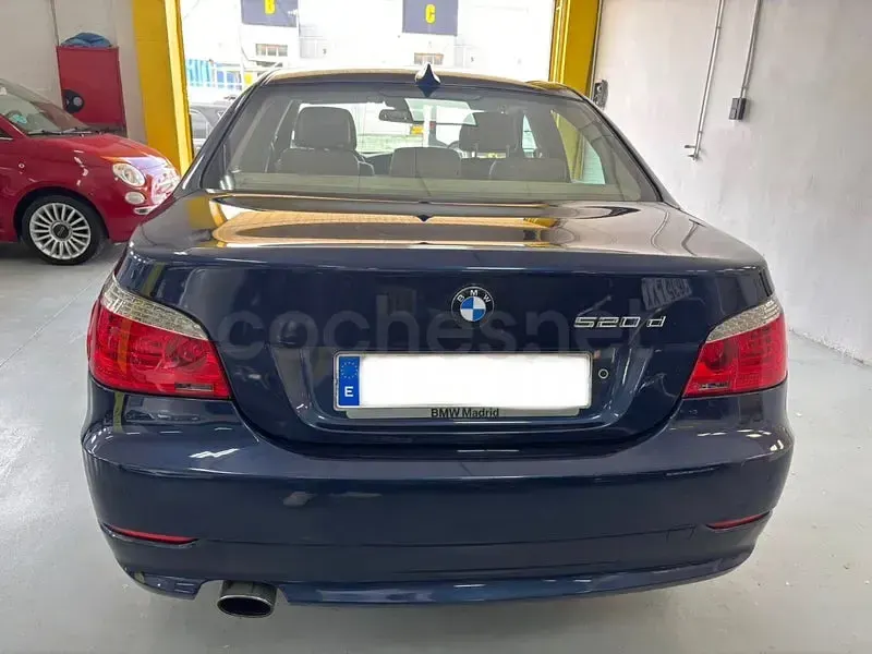 Usado BMW 520 Sport Line 177 CV (130 kW) 2008 Azul Berlina