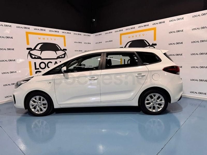 Usado Kia Carens 136 CV (100 kW) 2018 Blanco Monovolumen