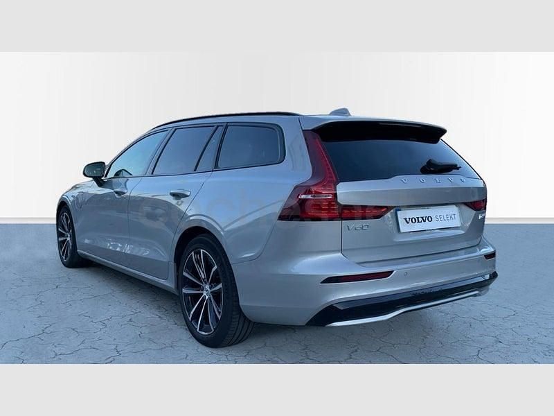 Usado Volvo V60 Plus 350 HP (257 kW) 2024 Cinzento Carrinha