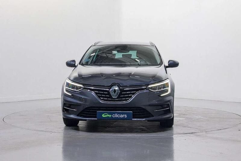 Usado Renault Mégane GrandTour Techno 140 CV (102 kW) 2022 Gris Familiar