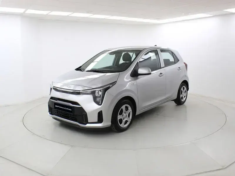 Usado Kia Picanto 63 CV (46 kW) 2025 Gris / plata Utilitario