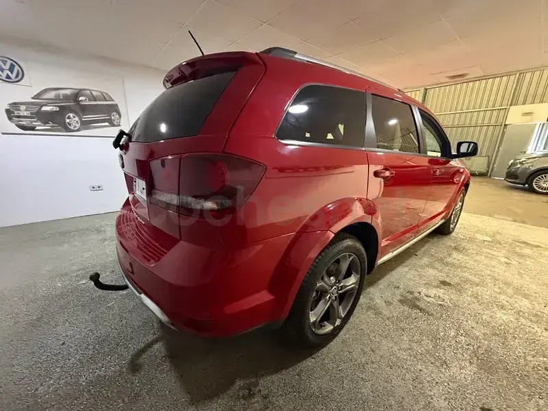 Usado Fiat Freemont Black Code 170 CV (125 kW) 2015 Rojo SUV