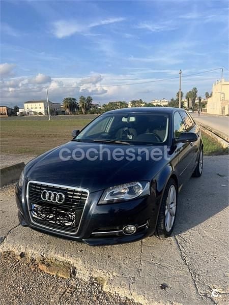 Usado Audi A3 Ambition 105 CV (77 kW) 2011 Azul Berlina