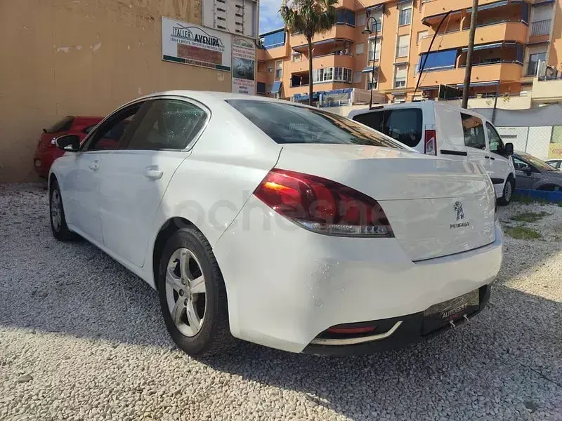 Usado Peugeot 508 Access 120 CV (88 kW) 2015 Blanco Berlina