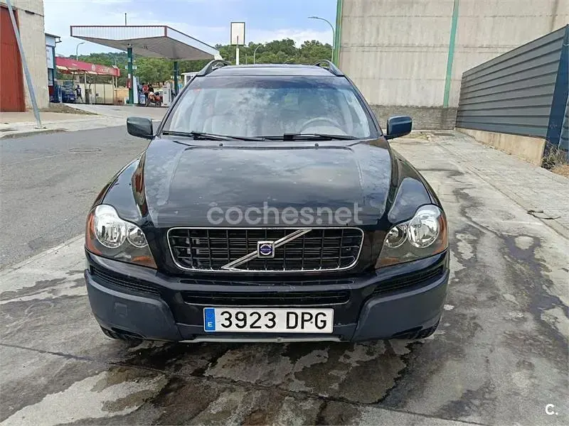 Usado Volvo XC90 Momentum 163 CV (119 kW) 2005 Negro SUV