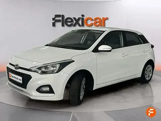 Begagnad Hyundai i20 84 HK (61 kW) 2020 Vit Halvkombi