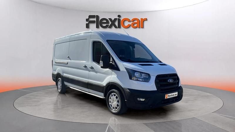 Usado Ford Transit Trend 131 CV (96 kW) 2023 Blanco Van
