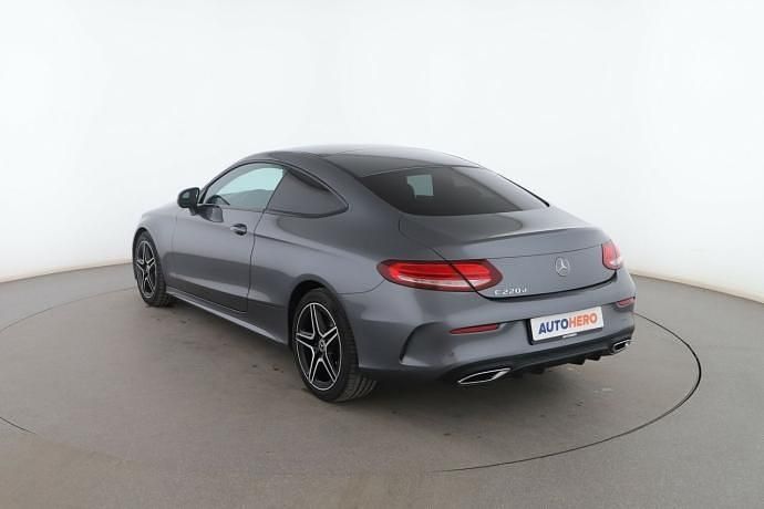 Usado Mercedes C220 AMG line 194 CV (142 kW) 2021