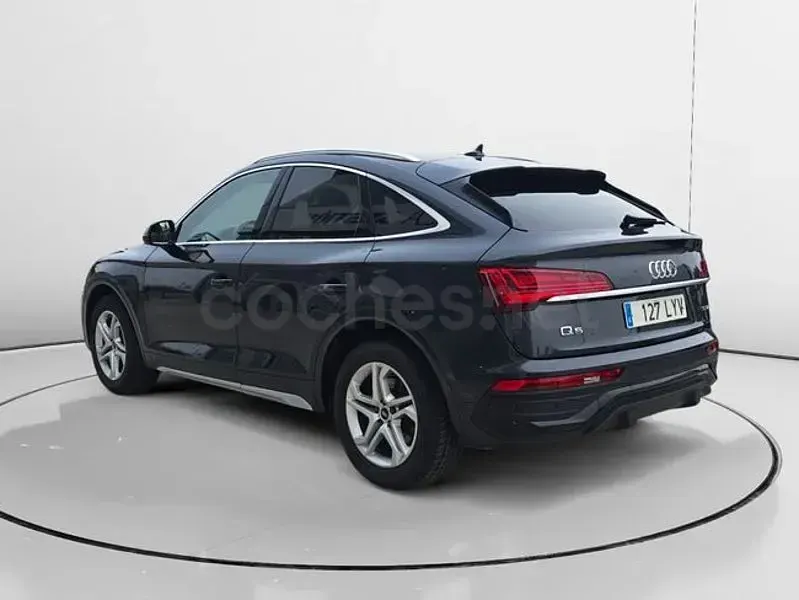 Usado Audi Q5 Sportback Advanced Plus 163 CV (119 kW) 2022 Gris / plata SUV