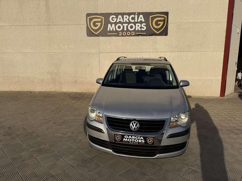 Usado VW Touran Edition 105 CV (77 kW) 2007 Gris Monovolumen
