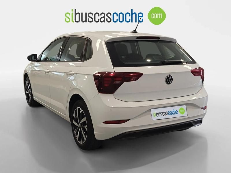 Usado VW Polo Life 95 CV (69 kW) 2022 Blanco Utilitario