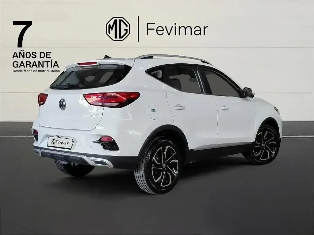 Usado MG ZS Luxury 111 CV (81 kW) 2025 Blanco SUV