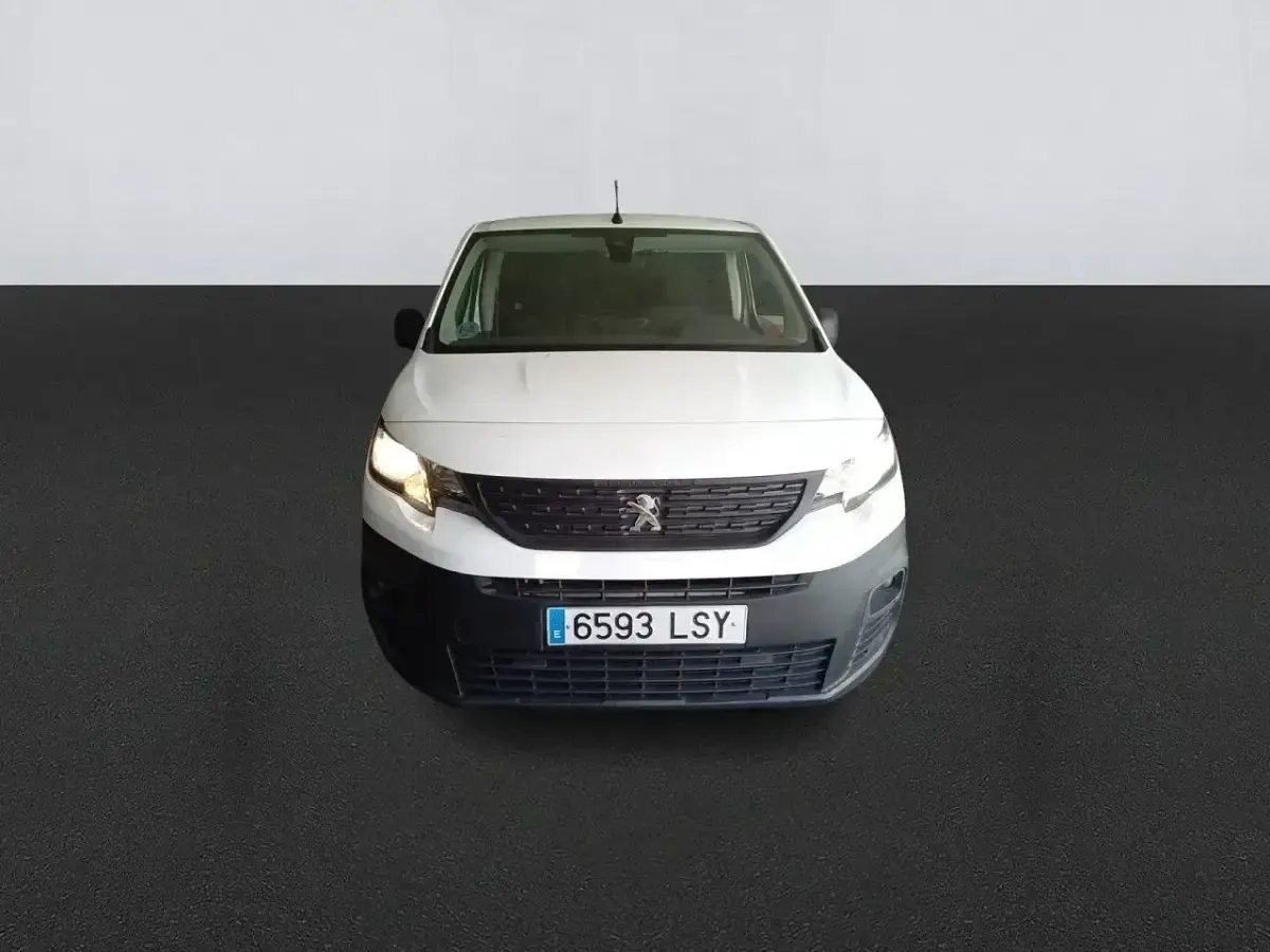 Usado Peugeot Partner Premium 98 CV (72 kW) 2021 Blanco Monovolumen