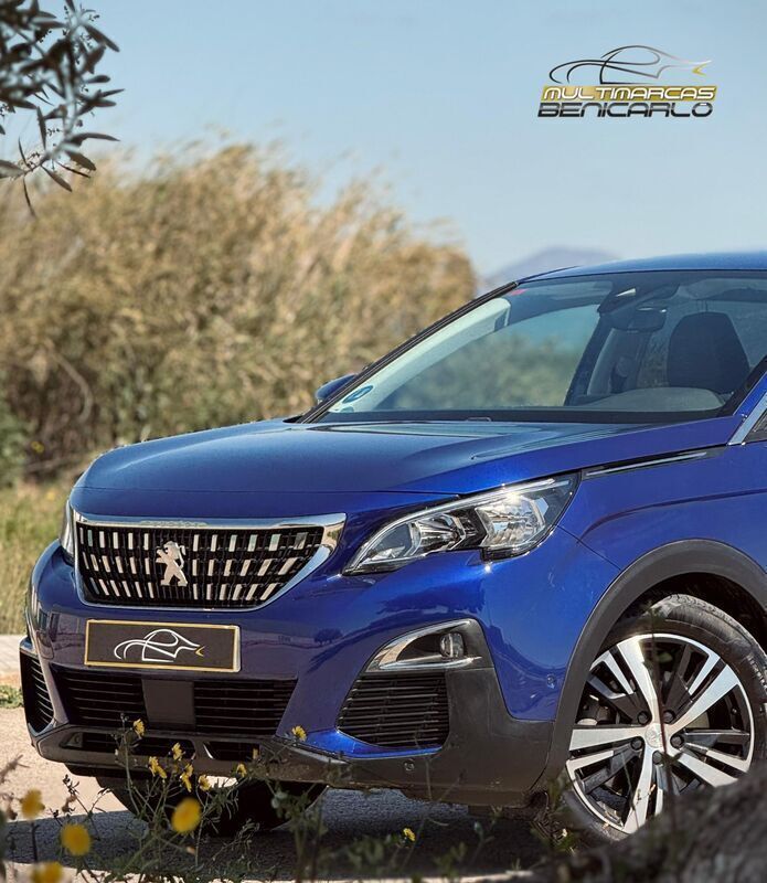 Azul Usado 2021 Peugeot 3008 Allure SUV | 20.500 € (Precio justo) - Imagen 1/4