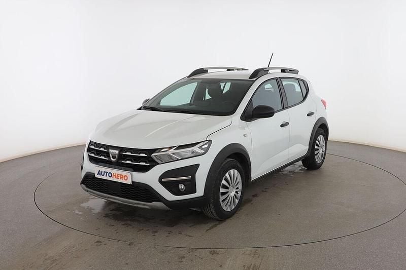 Blanco Usado 2022 Dacia Sandero Essentiel Utilitario | 14.599 € (Precio justo) - Imagen 1/3