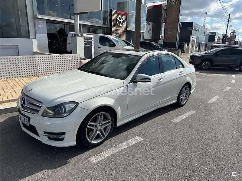 Blanco Usado 2012 Mercedes C350 Avantgarde Berlina | 10.500 € - Imagen 1/4