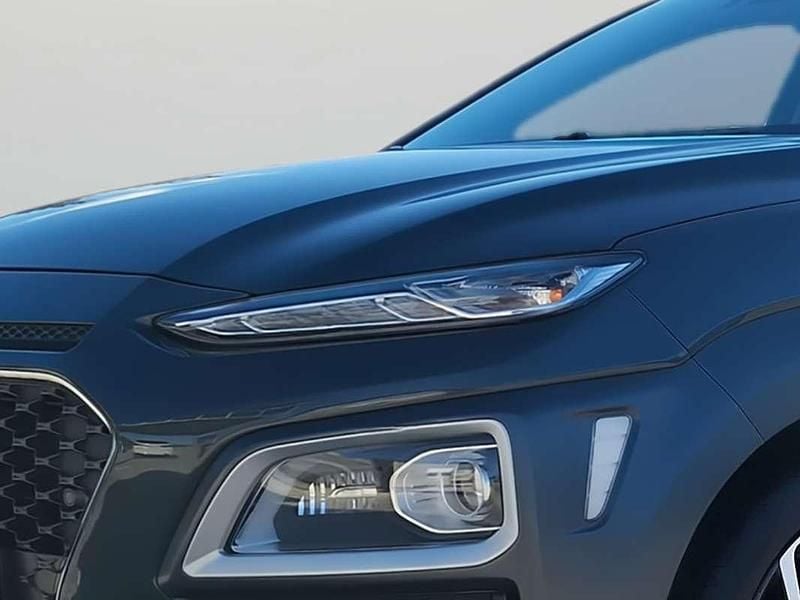Usado Hyundai Kona Style 141 CV (103 kW) 2019 Azul SUV