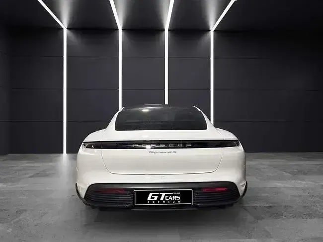 Occasion Porsche Taycan 4S 389 kW (530 PK) 2022 Wit Sedan