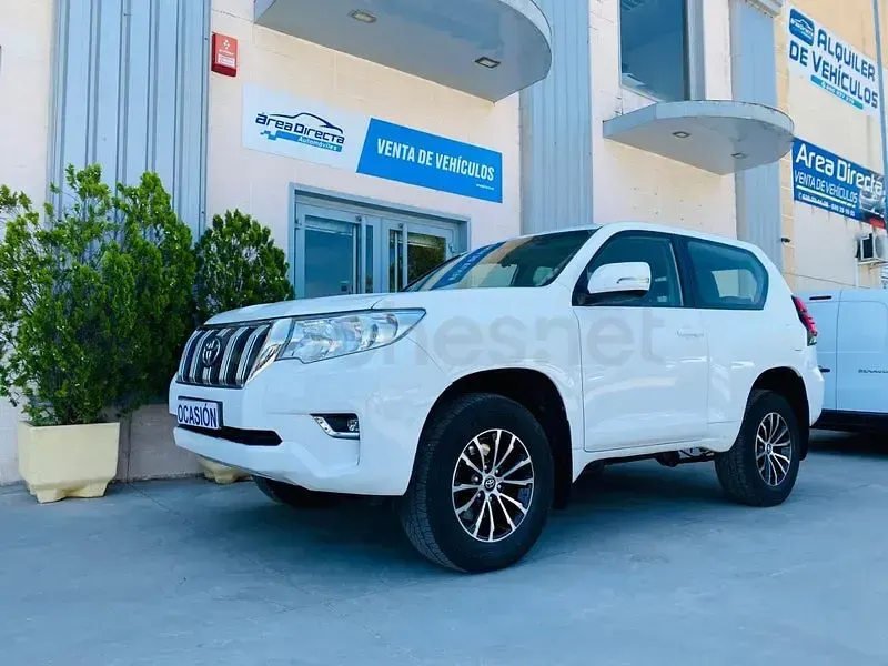 Usado Toyota Land Cruiser 177 CV (130 kW) 2018 Blanco SUV