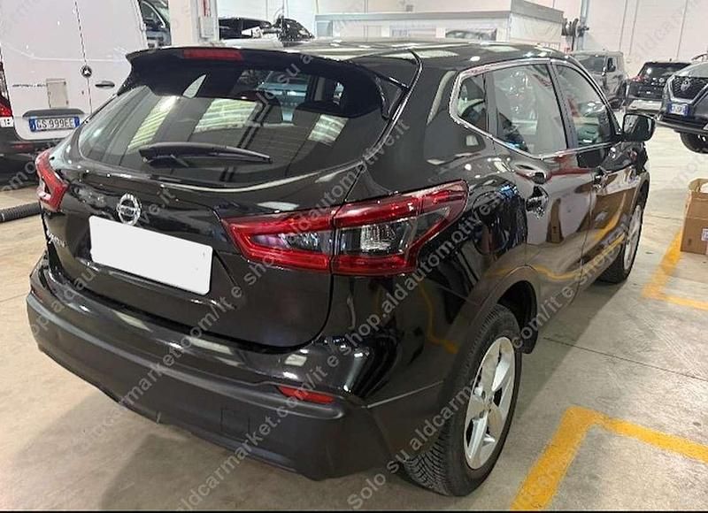Usado Nissan Qashqai Acenta 116 CV (85 kW) 2019 Negro SUV