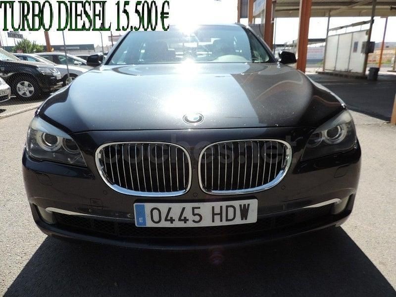 Usado BMW 740 Comfort Edition 306 CV (225 kW) 2012 Negro Berlina
