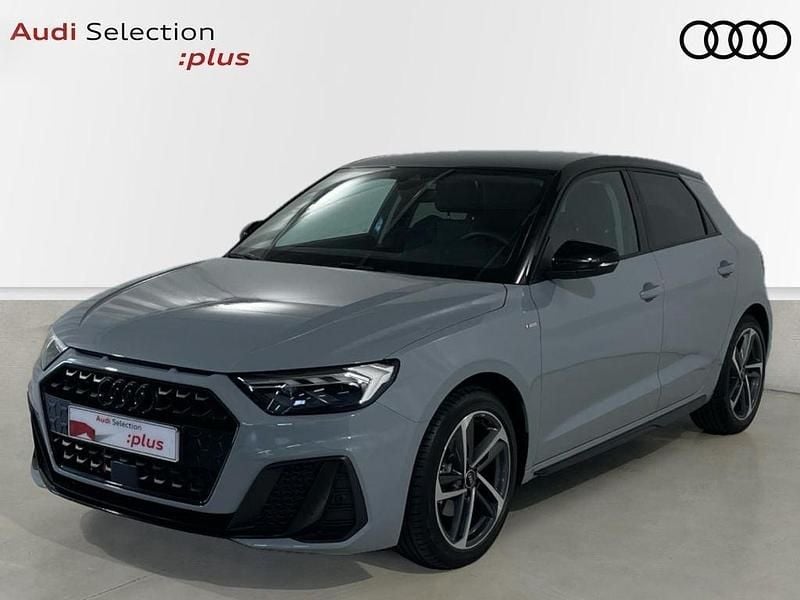 Gris Usado 2025 Audi A1 Black Edition Utilitario | 31.000 € (Un poco caro) - Imagen 1/4